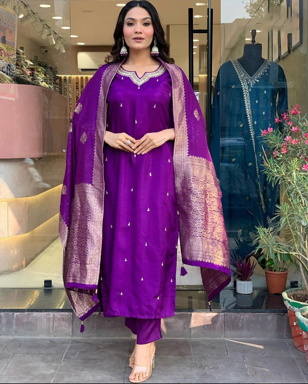 Purple Embroidered Silk based Kurta Set With Silk dupatta