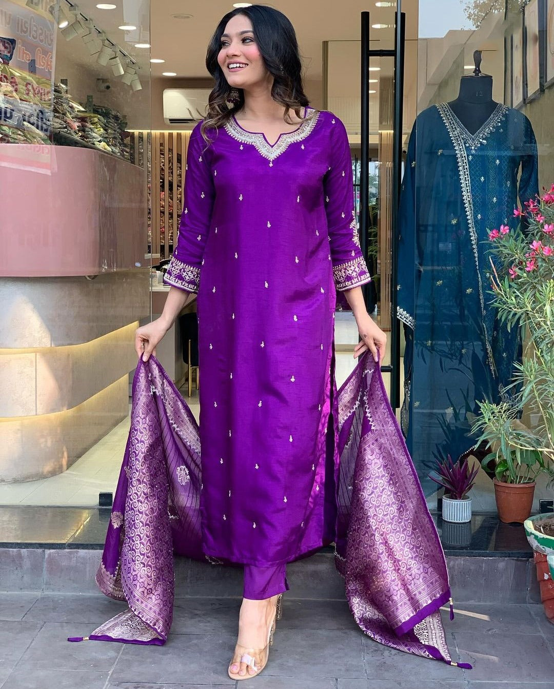 Purple Embroidered Silk based Kurta Set With Silk dupatta