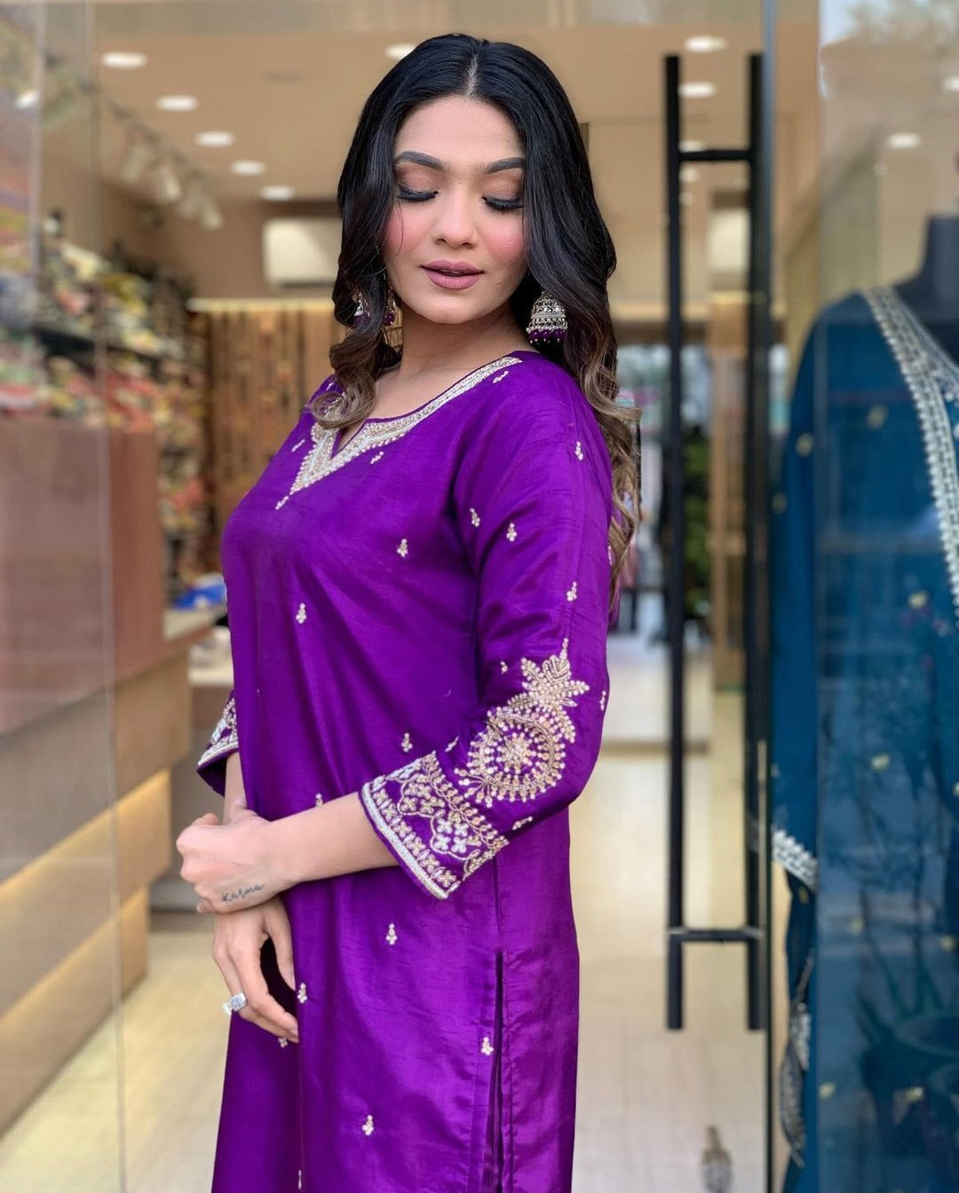 Purple Embroidered Silk based Kurta Set With Silk dupatta