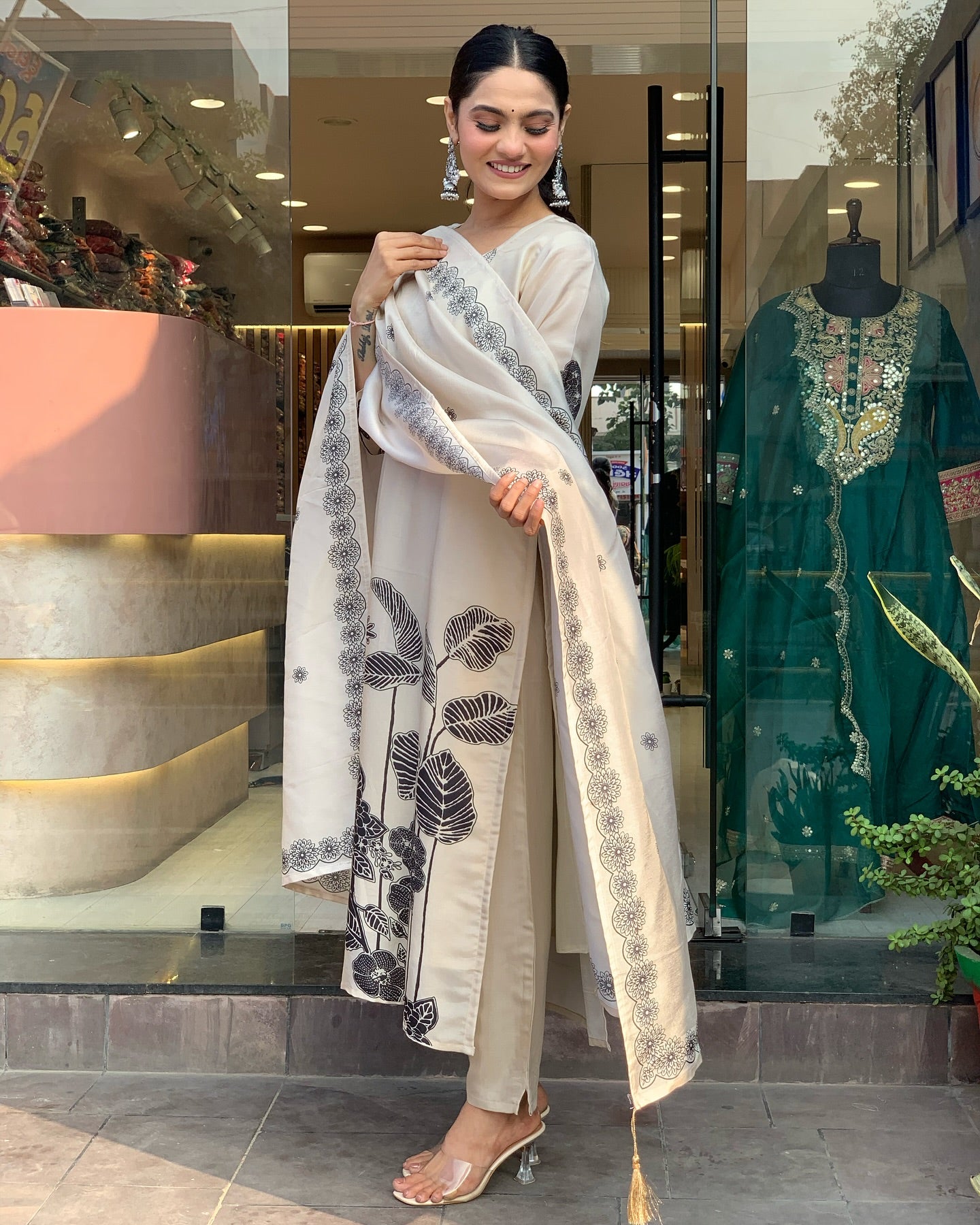 Elegant Off-White Floral Printed Silk Kurta Set with Embroidered Dupatta