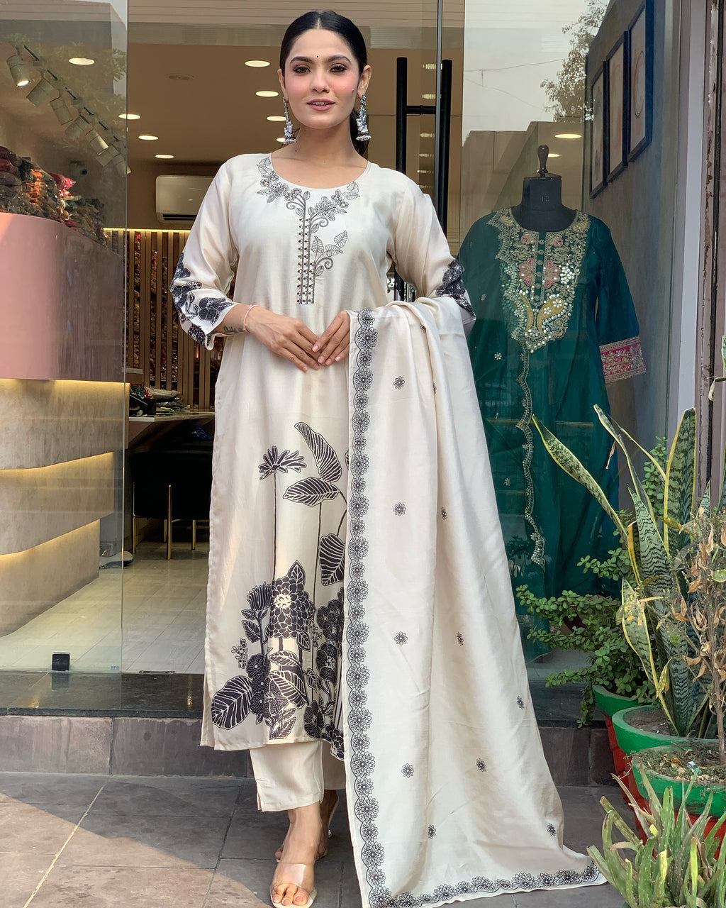 Elegant Off-White Floral Printed Silk Kurta Set with Embroidered Dupatta