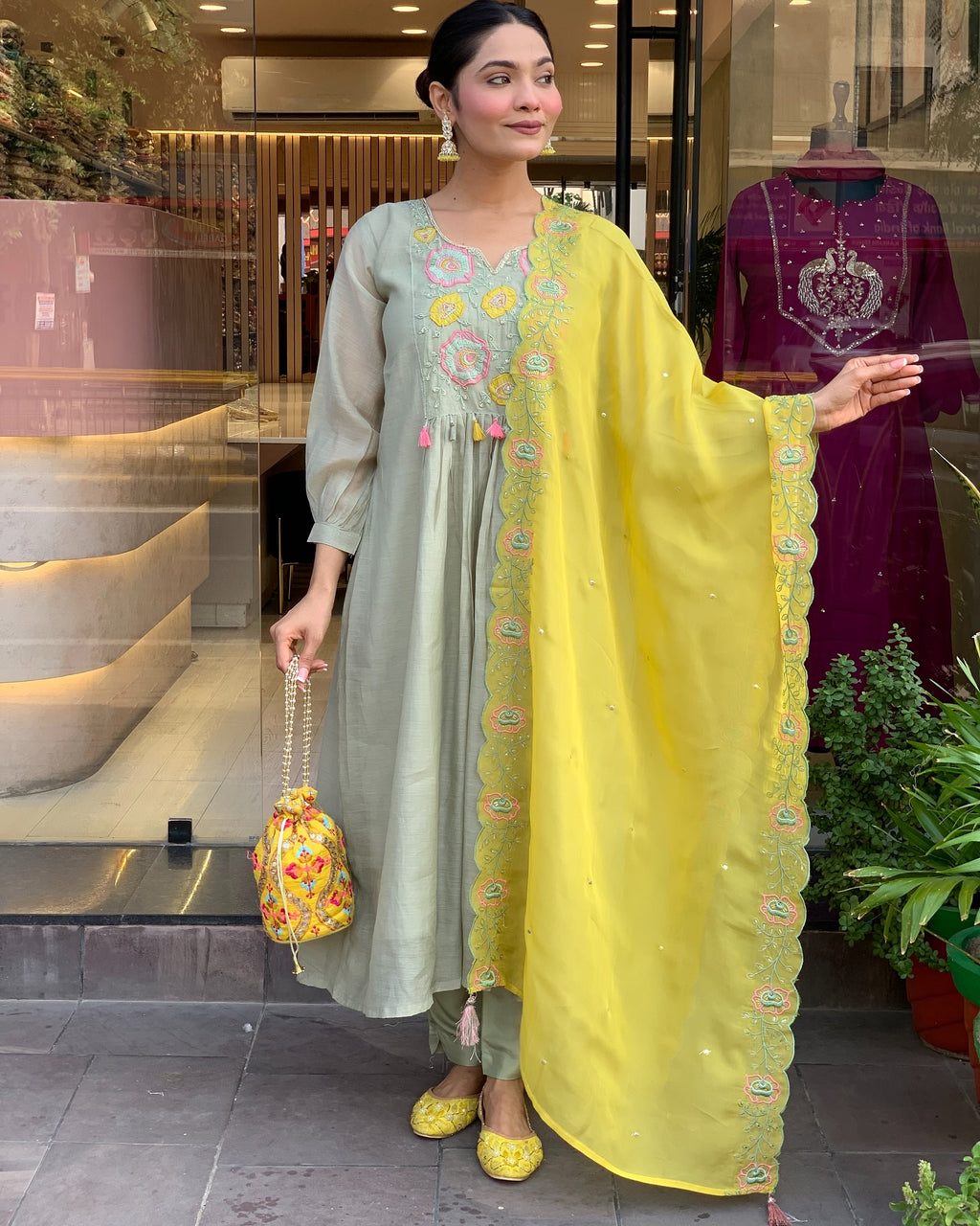 Graceful Mint Green Floral Embroidered Silk Kurta Set with Organza Dupatta