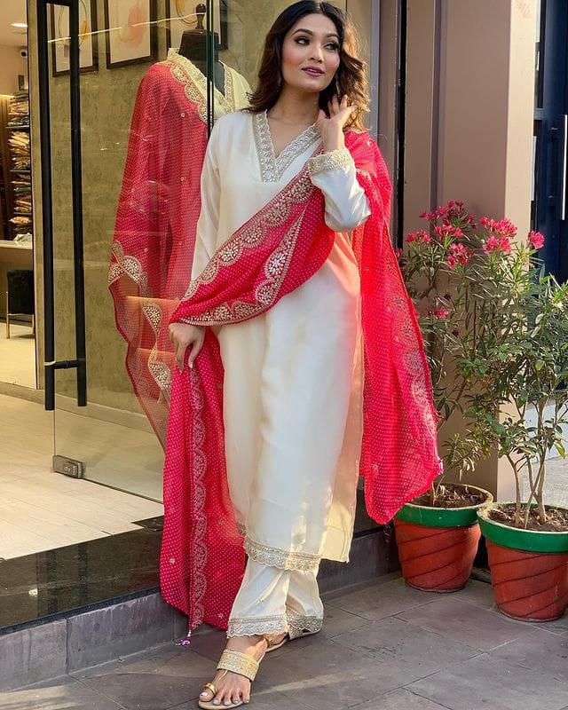 Ivory Embellished Kurta Set with Red Dupatta