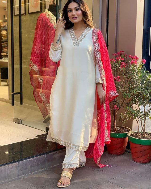 Ivory Embellished Kurta Set with Red Dupatta