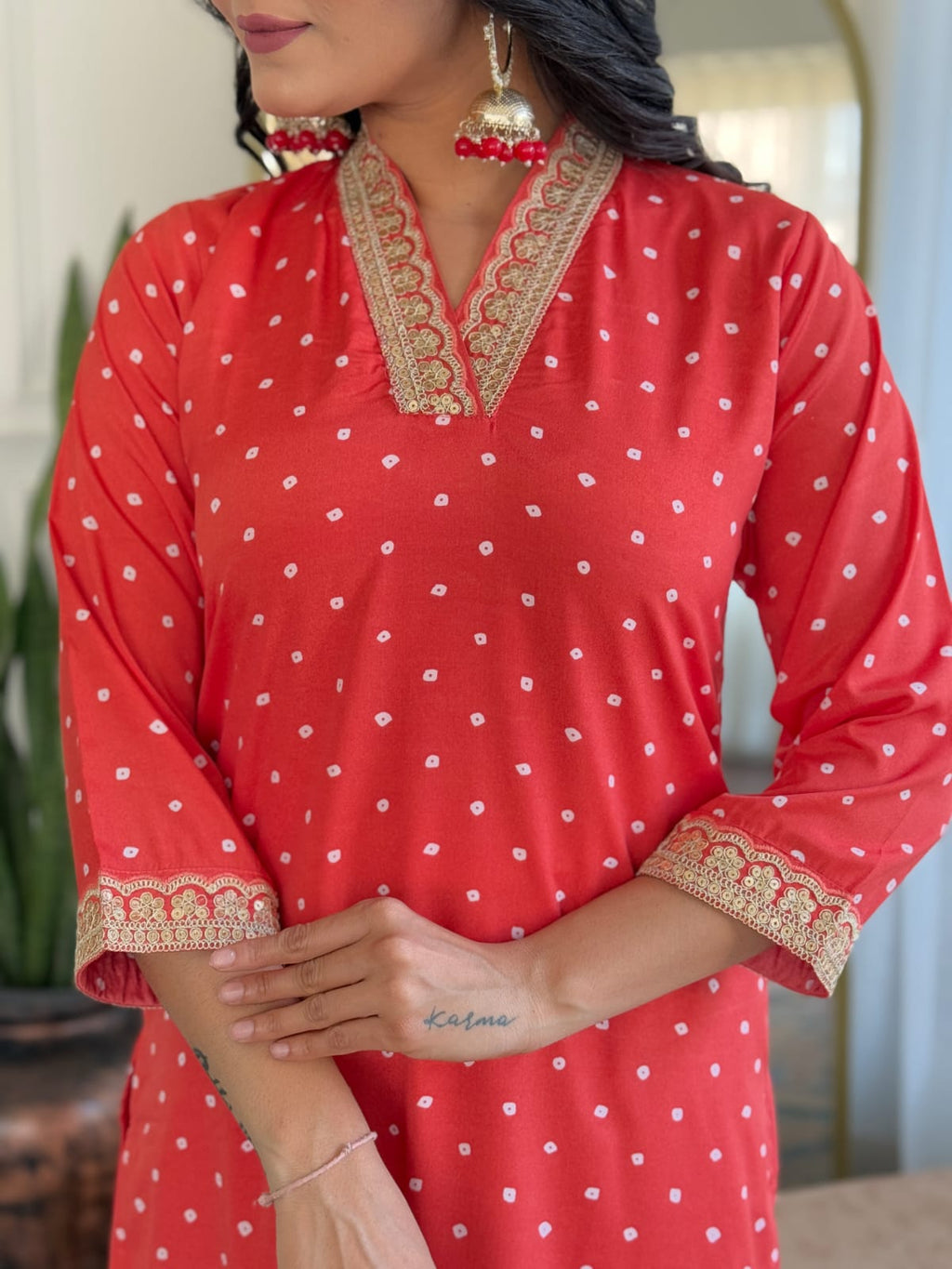 Traditional Viscose Suit Set with Embroidered Muslin Dupatta